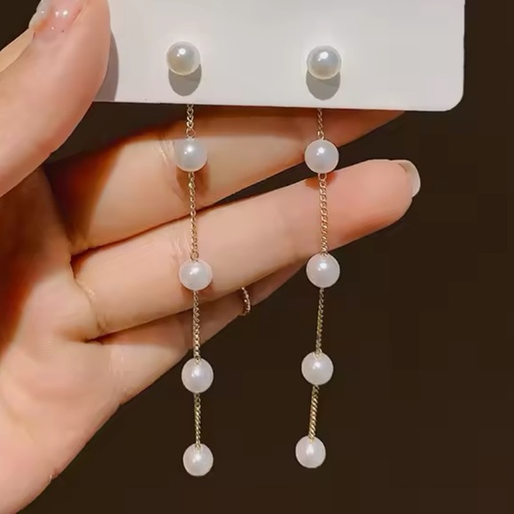 Gold Filled Pearl Earrings